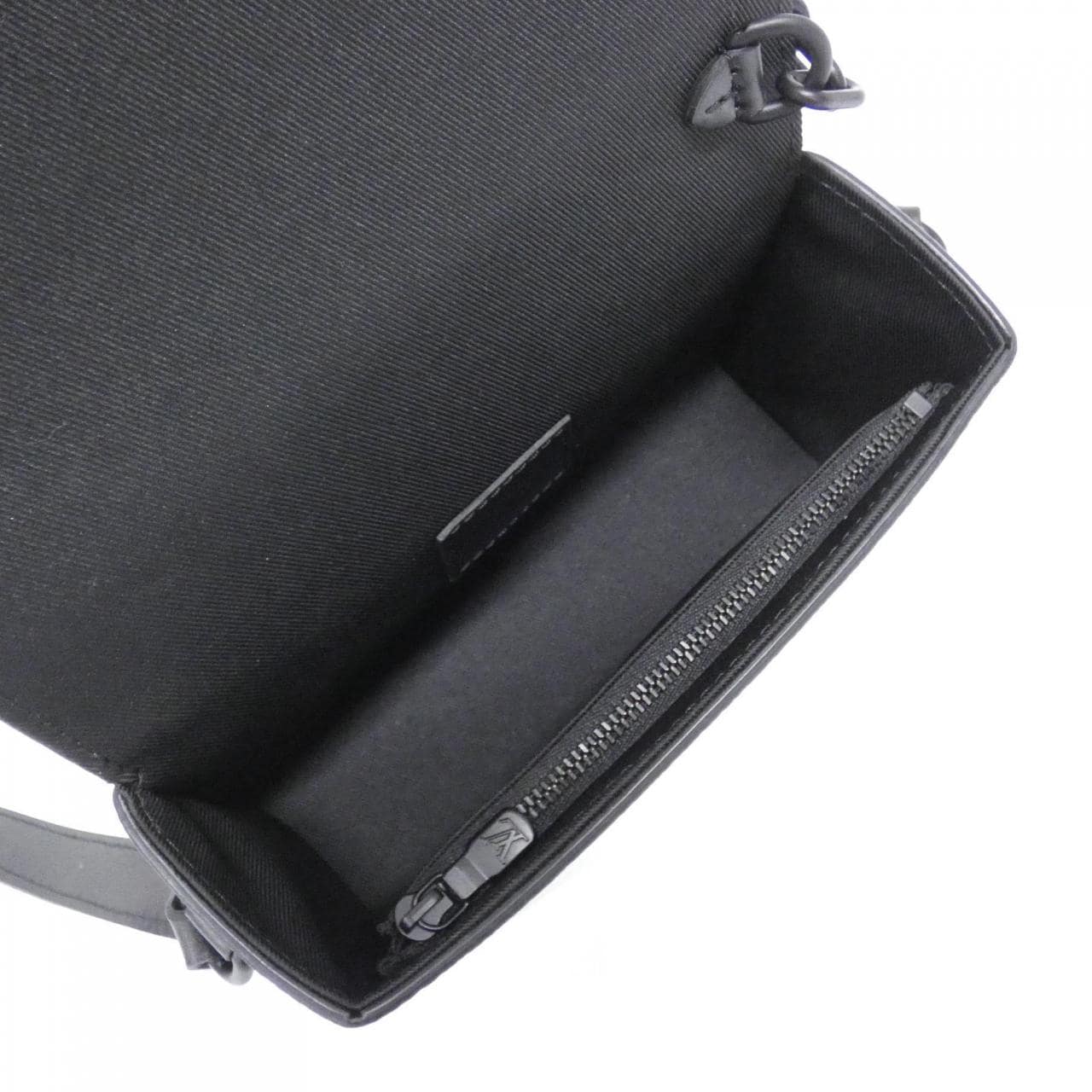 ルイヴィトン モノグラム マカサー スティーマー ウェアラブル ウォレット M82534 ショルダーバッグ