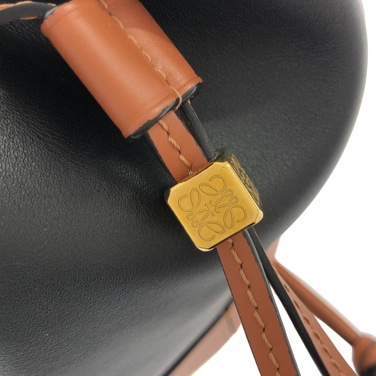 ロエベ バルーン バッグ スモール 326 76AC31 ショルダーバッグ