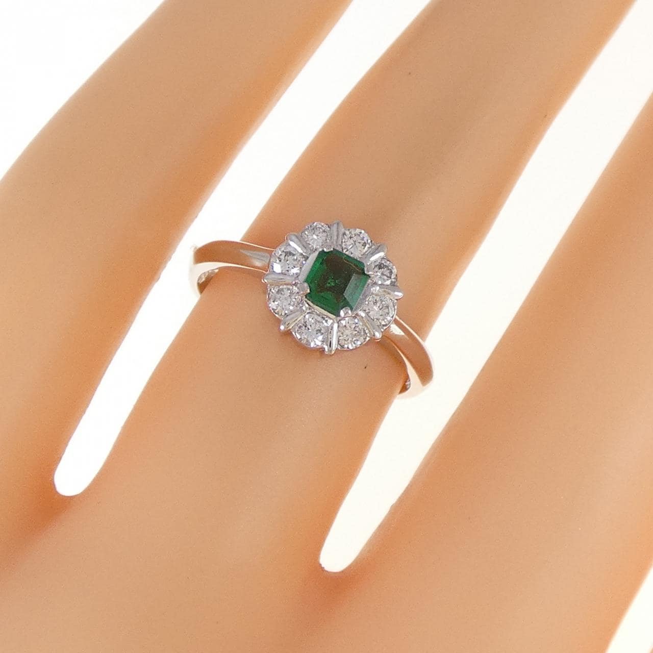 PT900翡翠戒指0.22CT