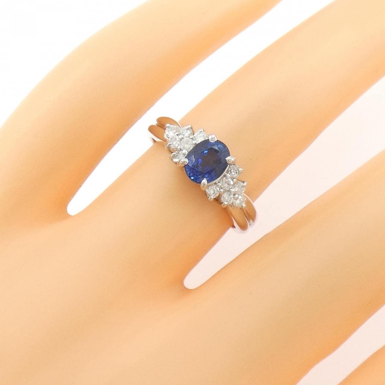 PT900 サファイヤ リング 0.91CT