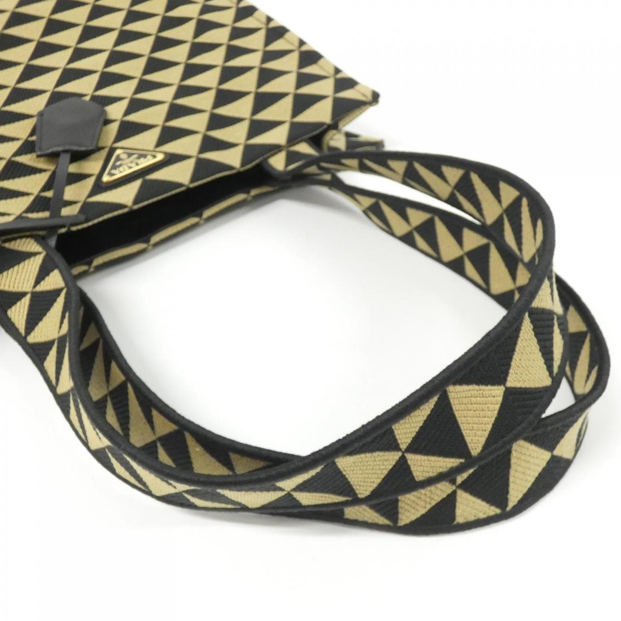 プラダ 2VG107 バッグ