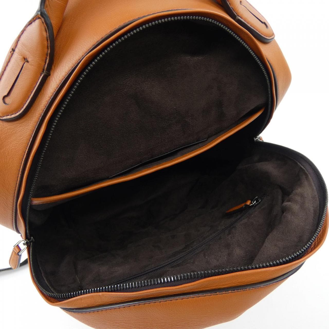 エルメネジルドゼニア Ermenegildo Zegna LEICA BACKPACK