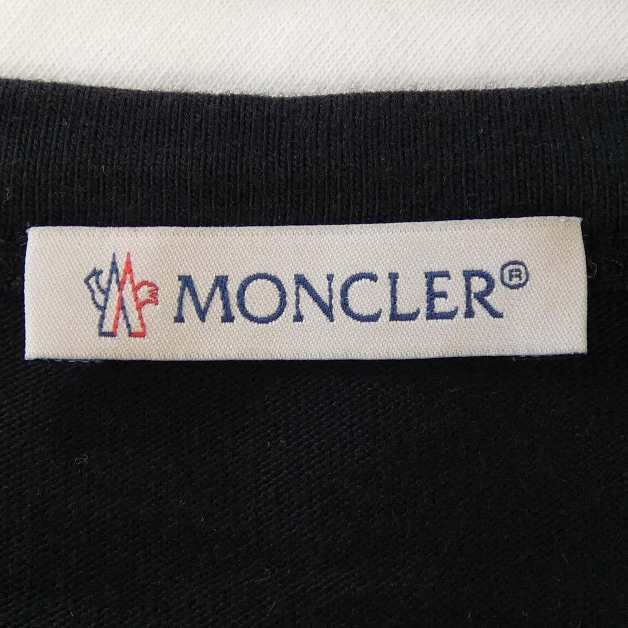 モンクレール MONCLER 10918C74110 Tシャツ
