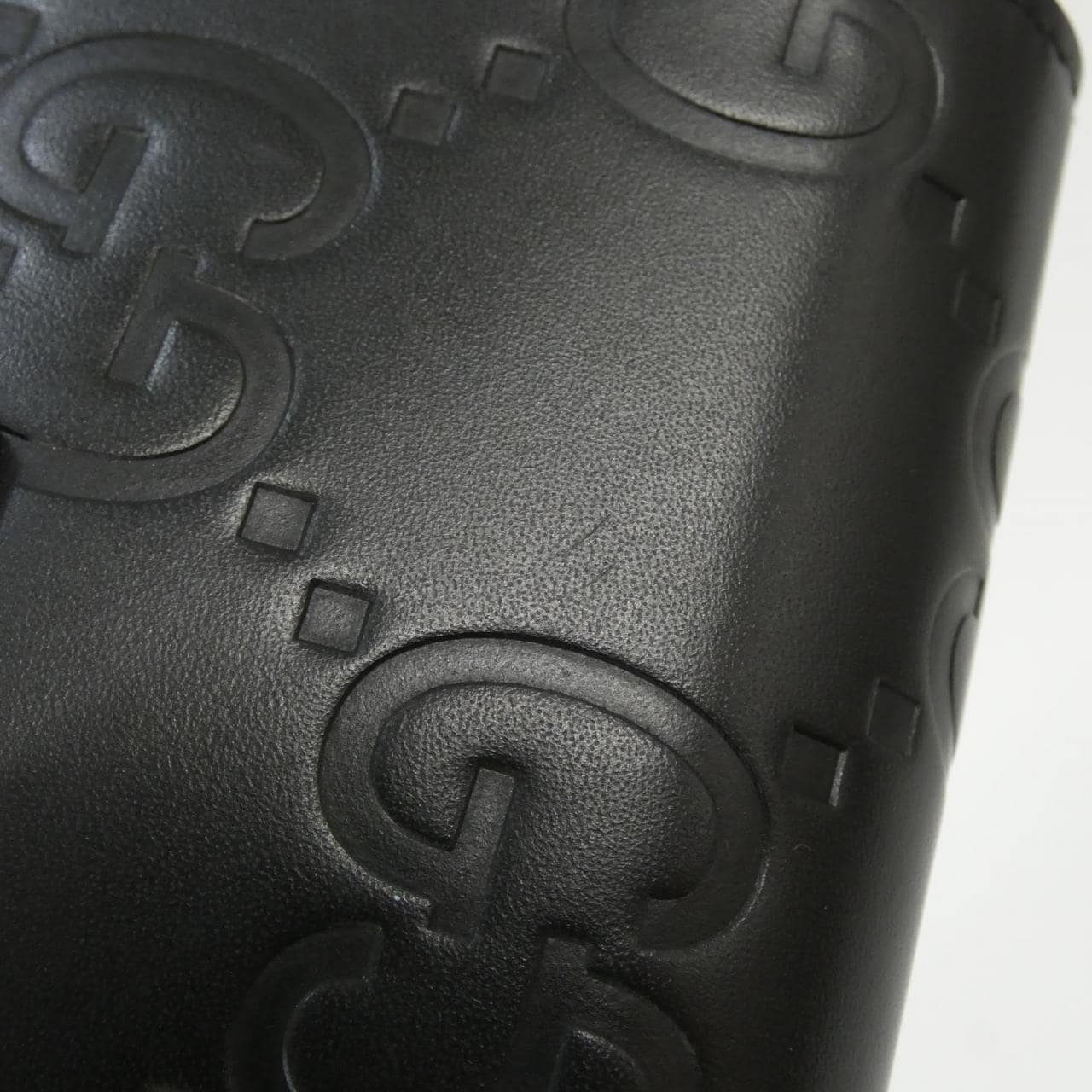 グッチ 790131 AADLO 財布