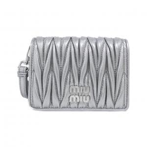 ミュウミュウ カードケース