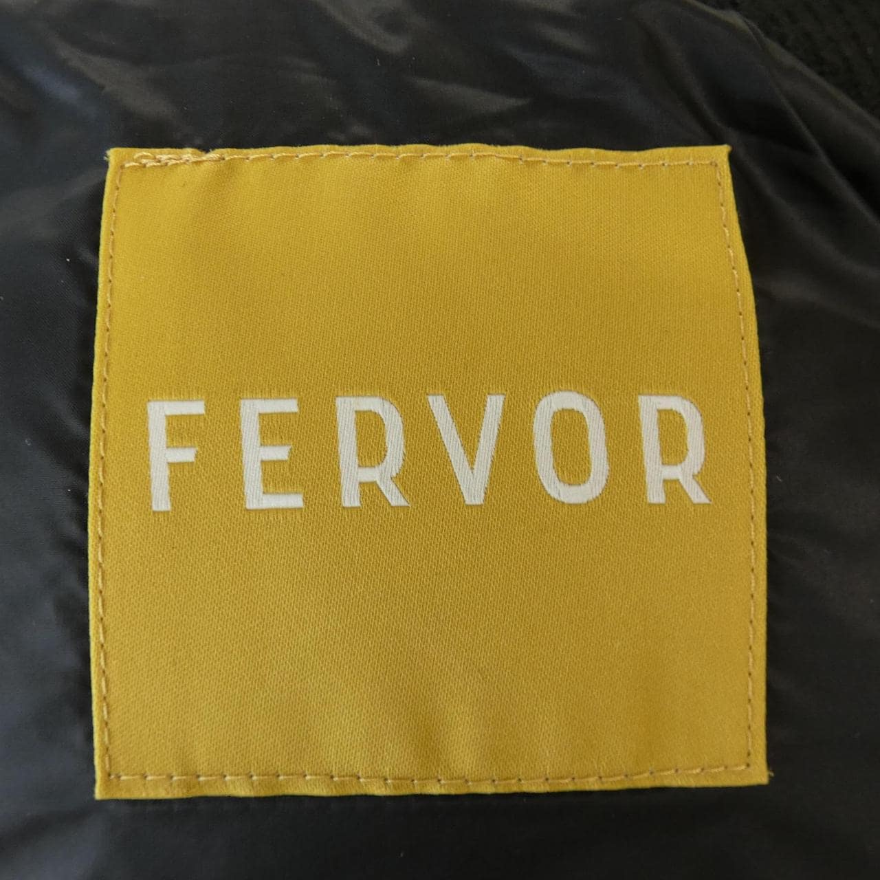 FERVOR ダウンベスト