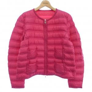 モンクレール MONCLER ダウンジャケット