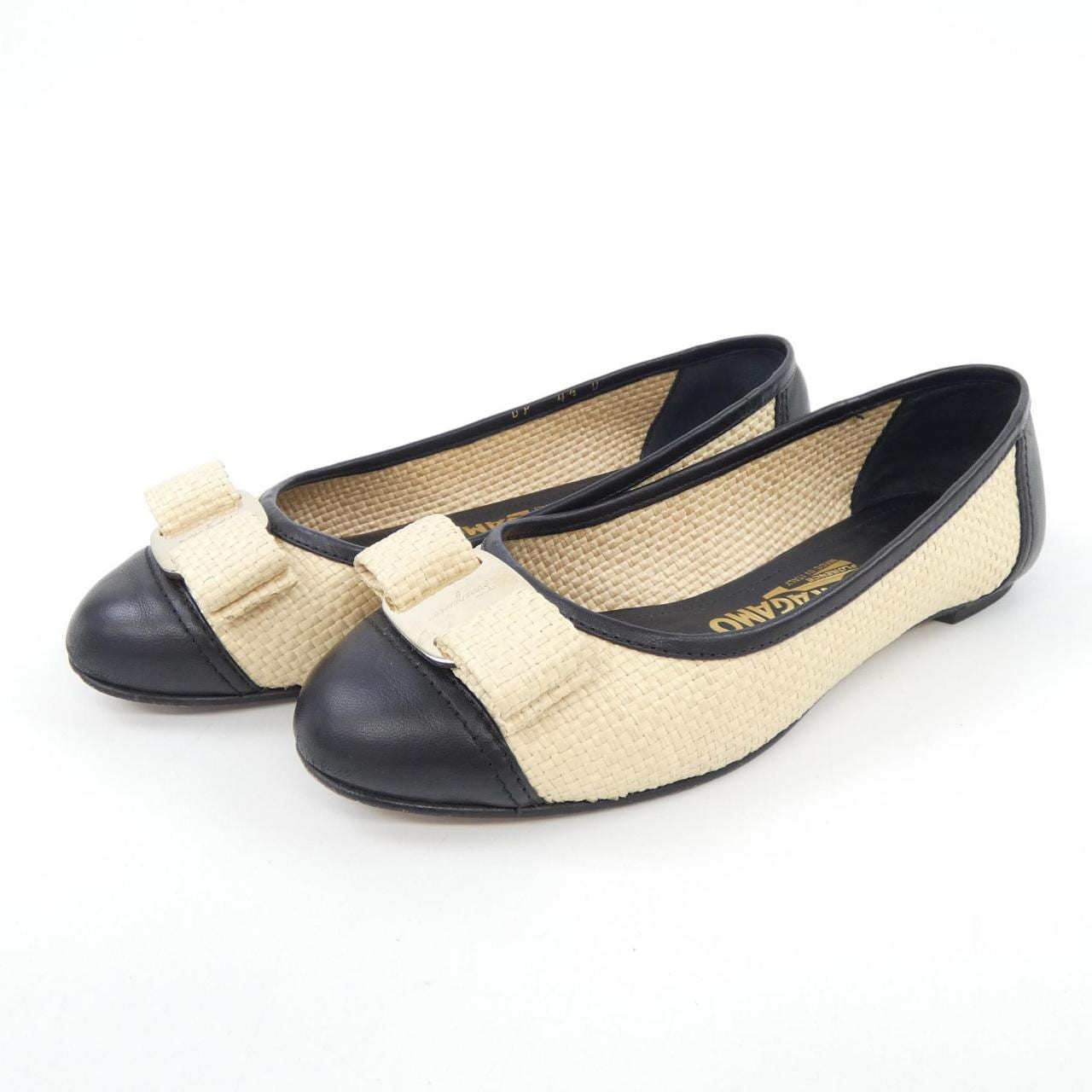 サルヴァトーレフェラガモ SALVATORE FERRAGAMO パンプス