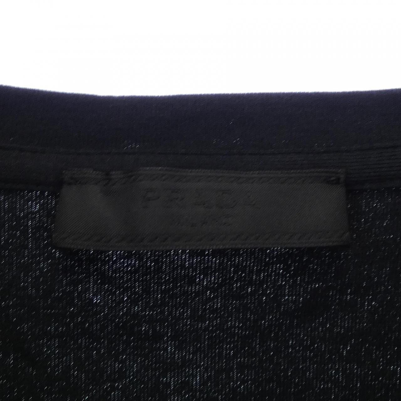 プラダ PRADA UJN880 RWMO Tシャツ