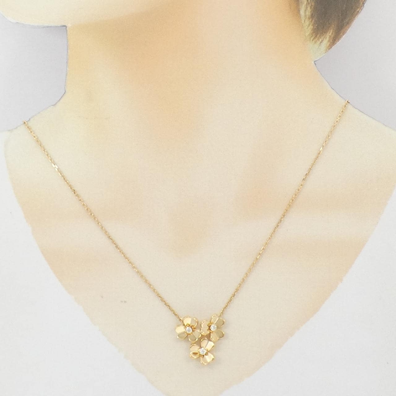 ヴァンクリーフ&アーペル フリヴォル 3フラワー ミニ ネックレス