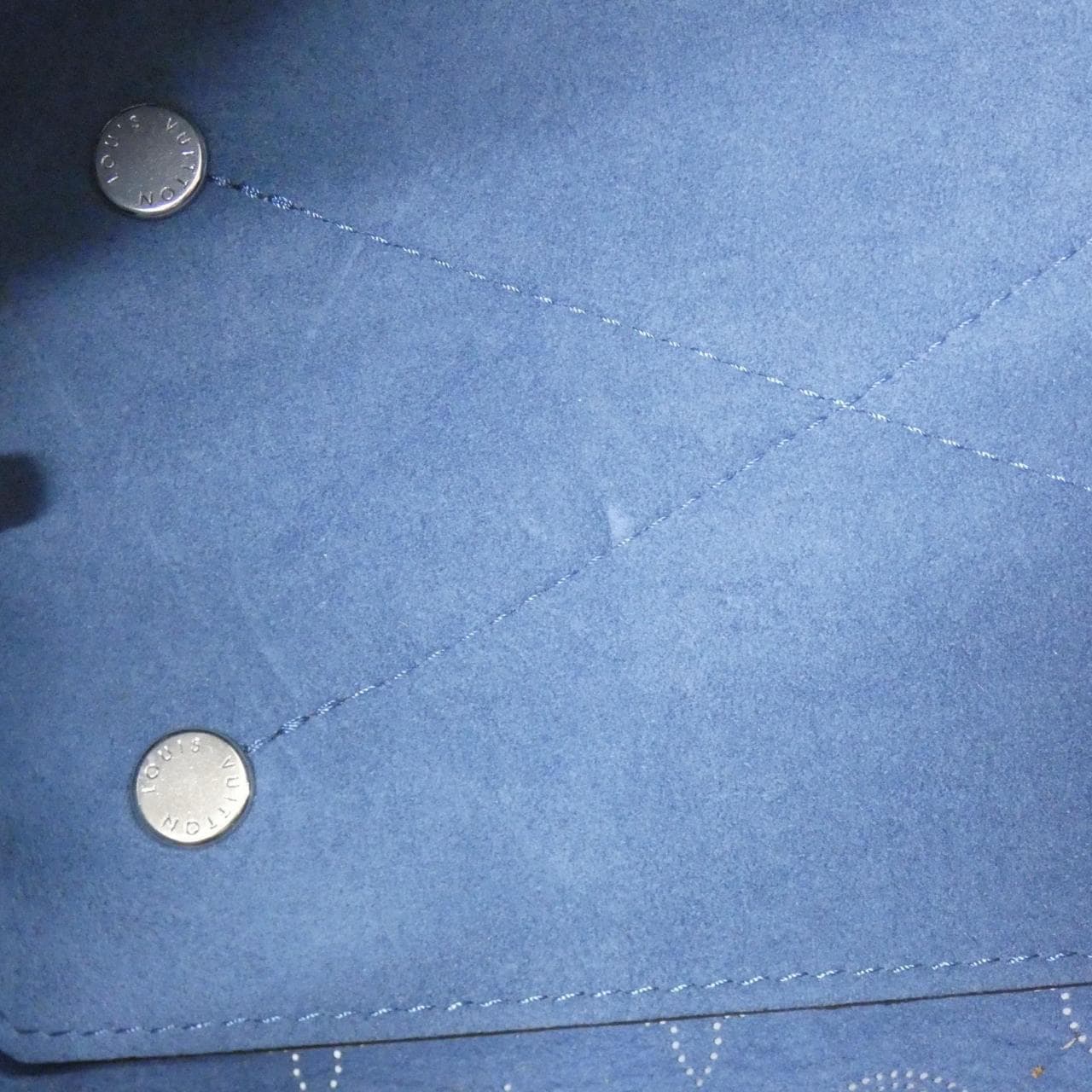 ルイヴィトン マヒナ ベラ M21144 ショルダーバッグ