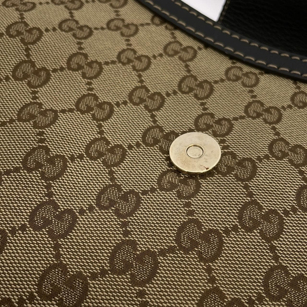 グッチ 233604 FW9MG ショルダーバッグ