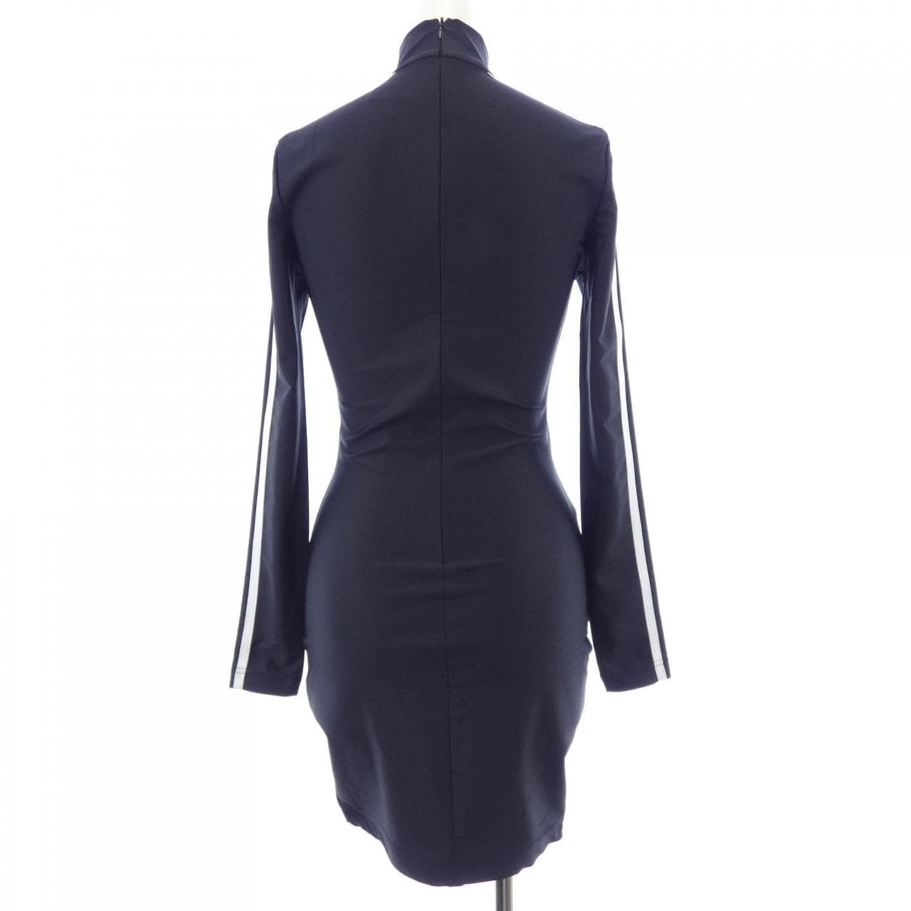 バレンシアガ BALENCIAGA 728939 TYK07 ワンピース