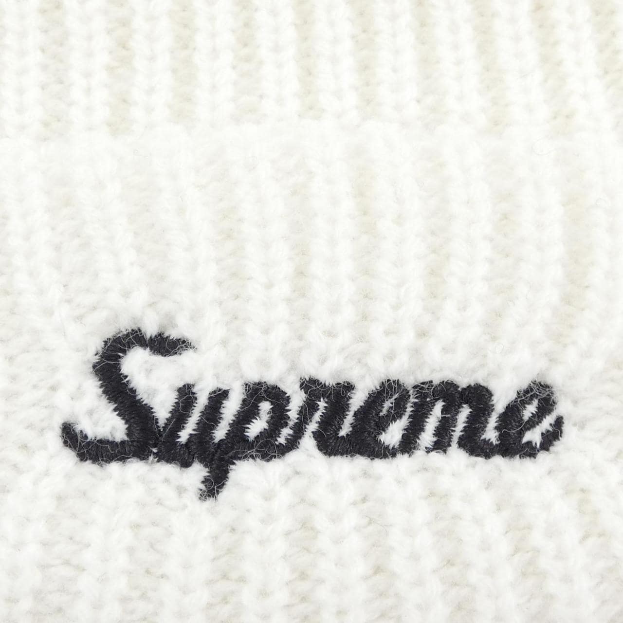 SUPREME Supreme knit cap