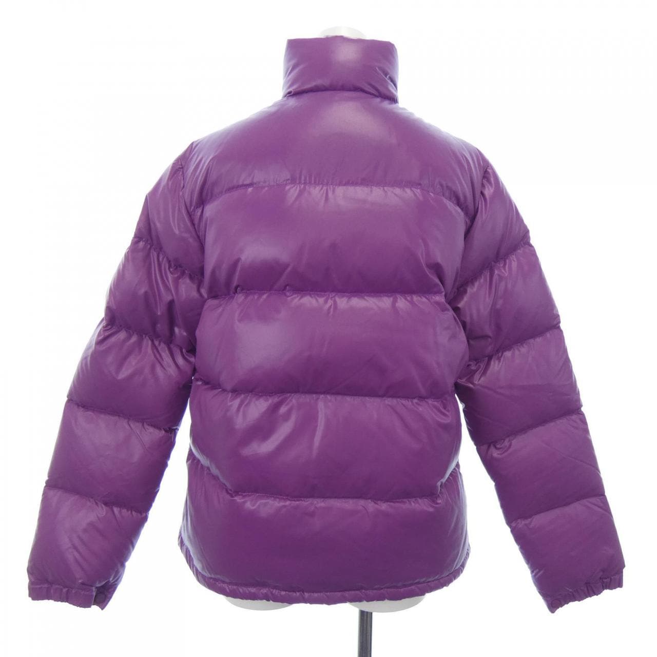 モンクレール MONCLER ダウンジャケット
