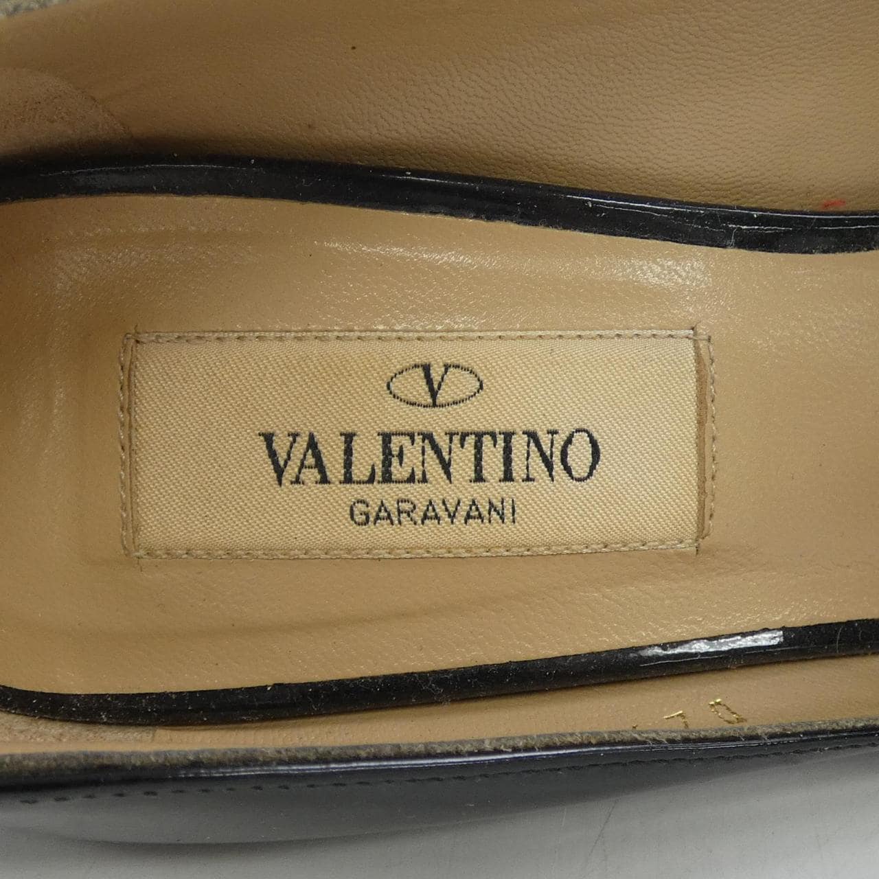 ヴァレンティノガラヴァーニ VALENTINO GARAVANI パンプス