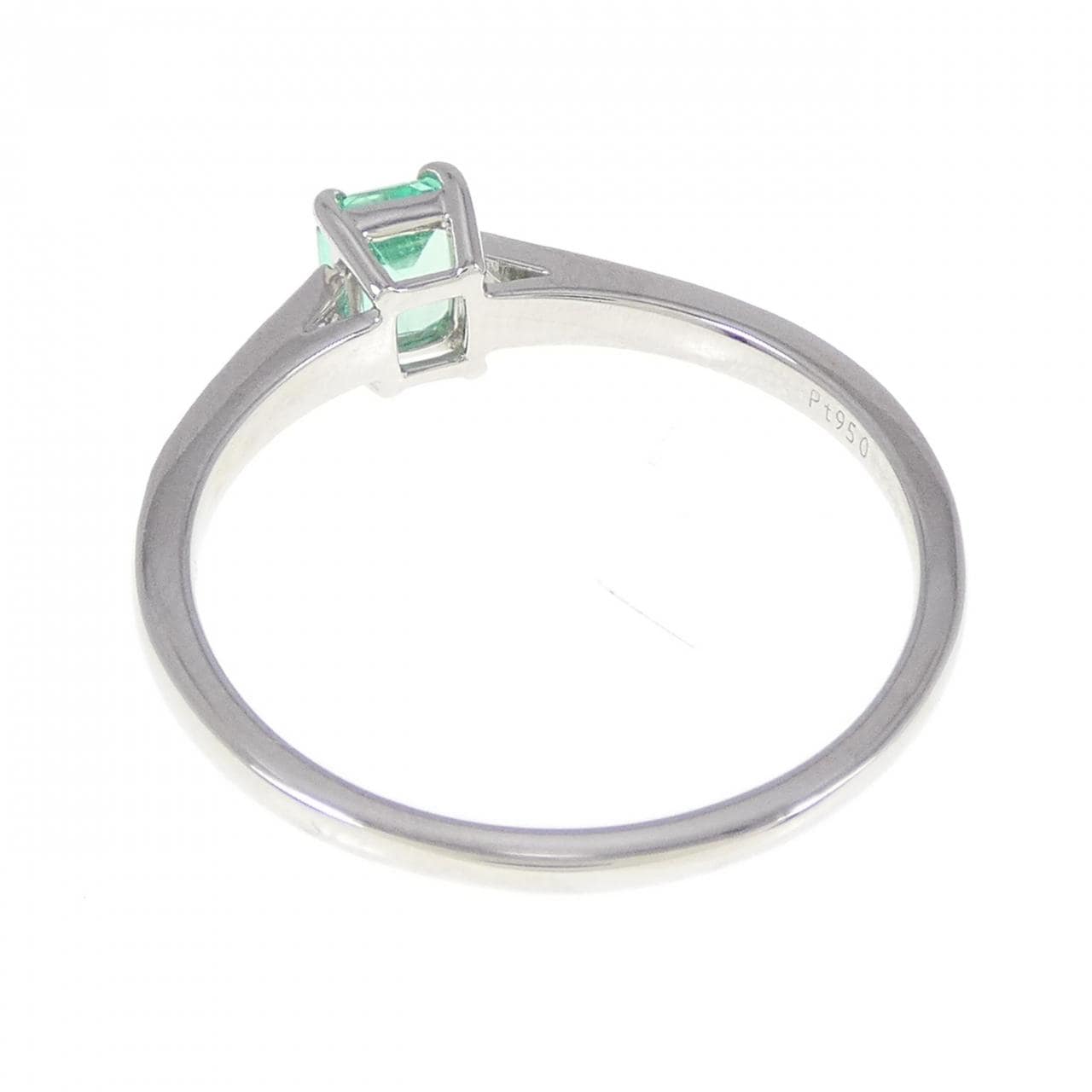 PT エメラルド リング 0.50CT