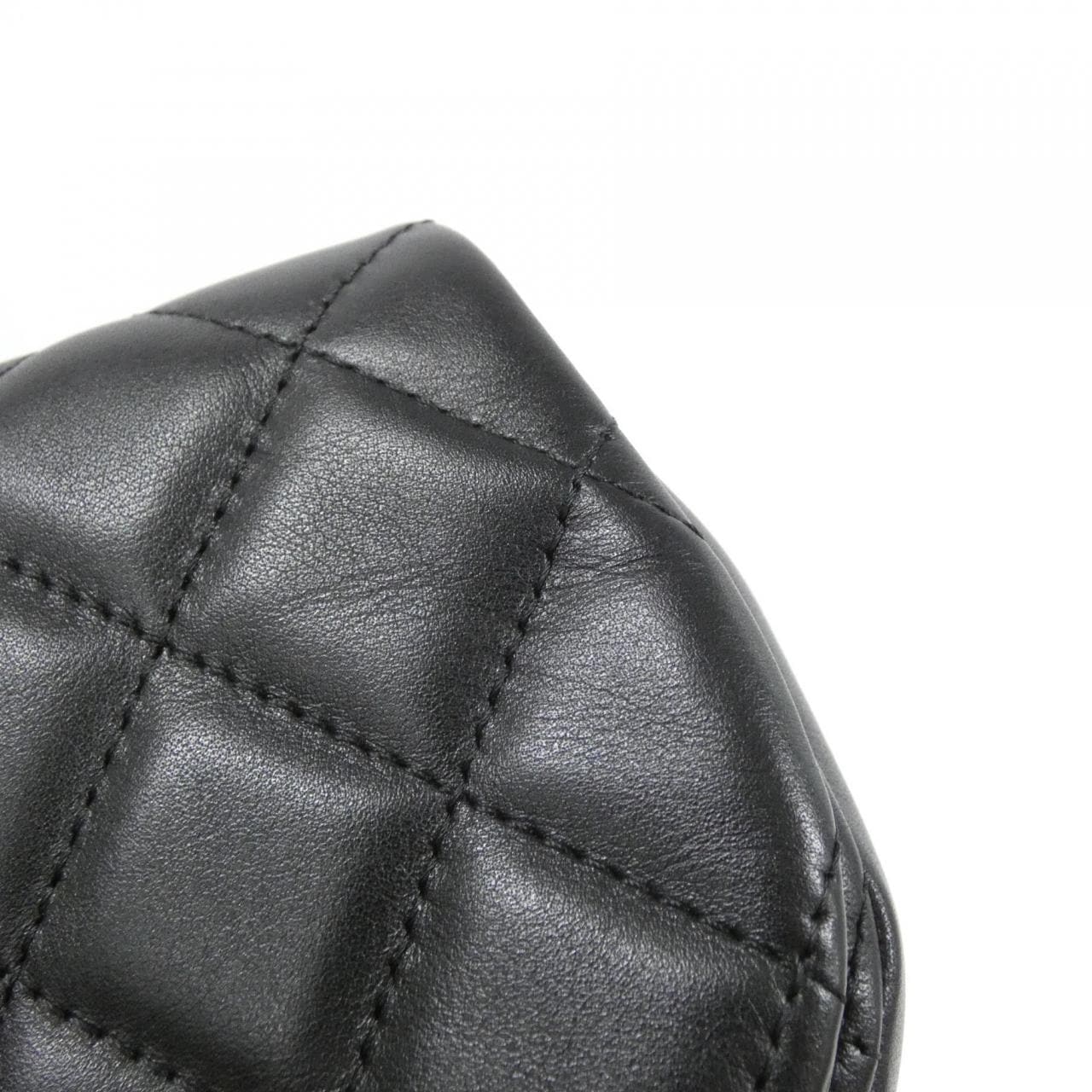 シャネル AP2344 チェーンクラッチ