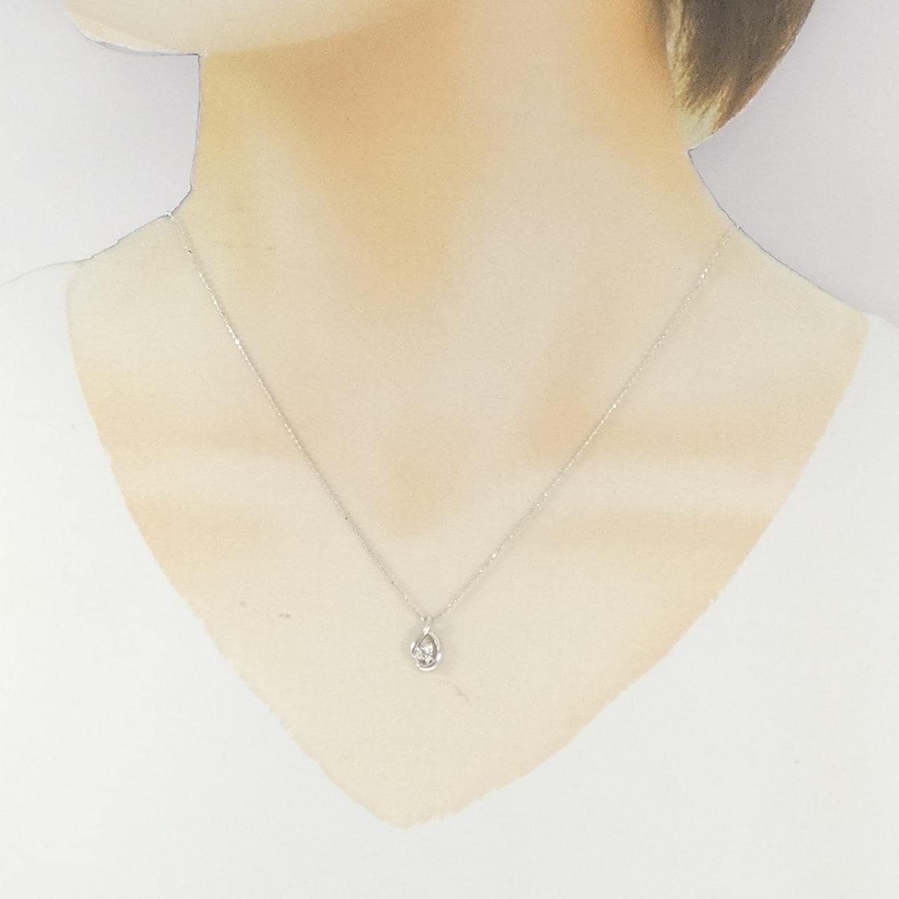 4゜C ダイヤモンド ネックレス