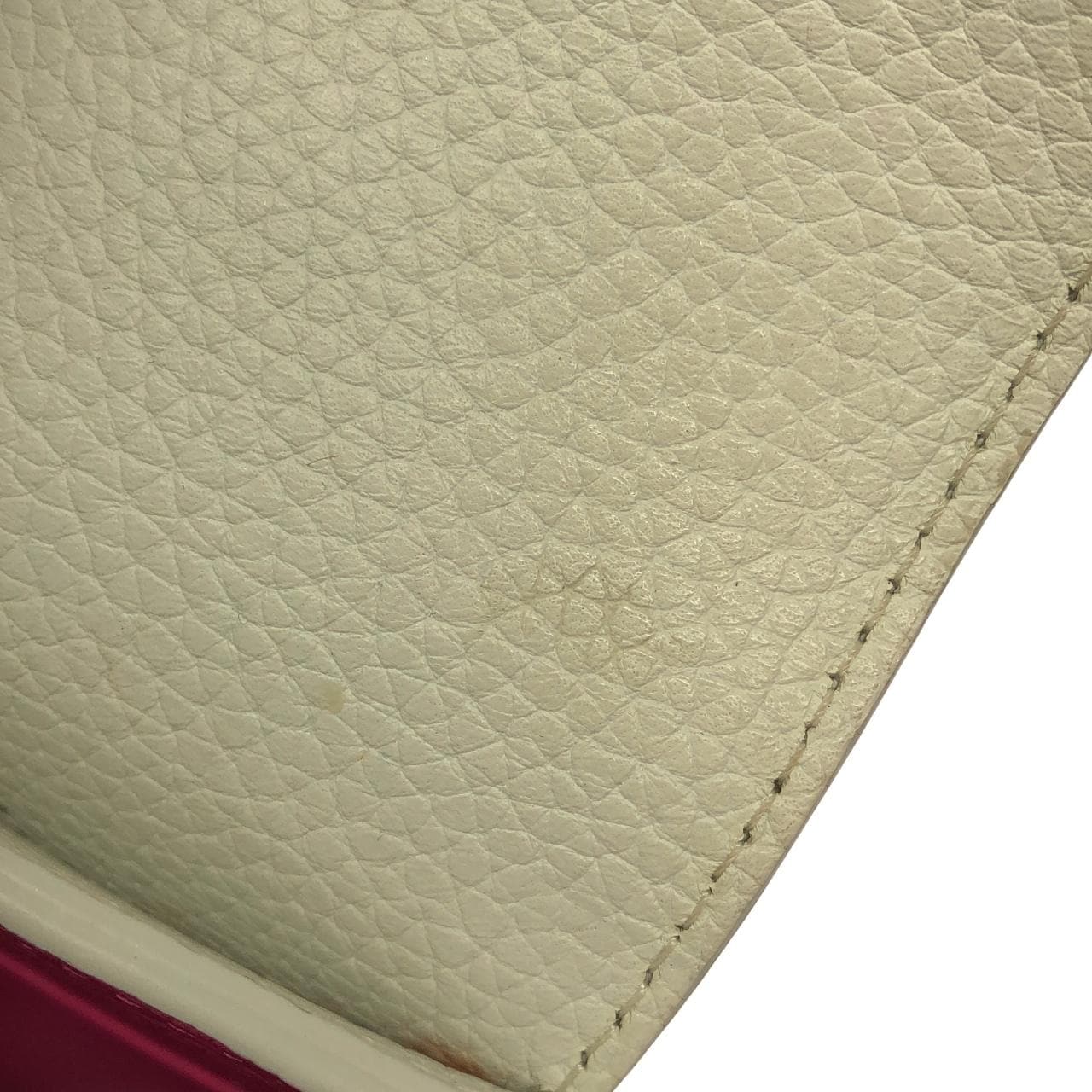 ルイヴィトン カプシーヌ MINI M22121 バッグ