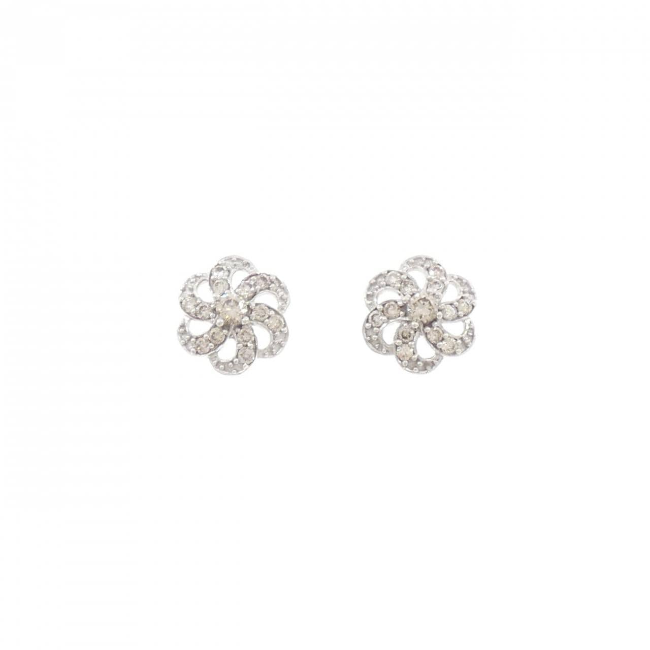 K18WG フラワー ダイヤモンド ピアス