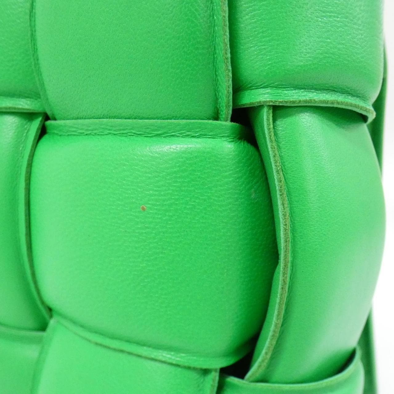 ボッテガヴェネタ 591970 VCQR1 ショルダーバッグ