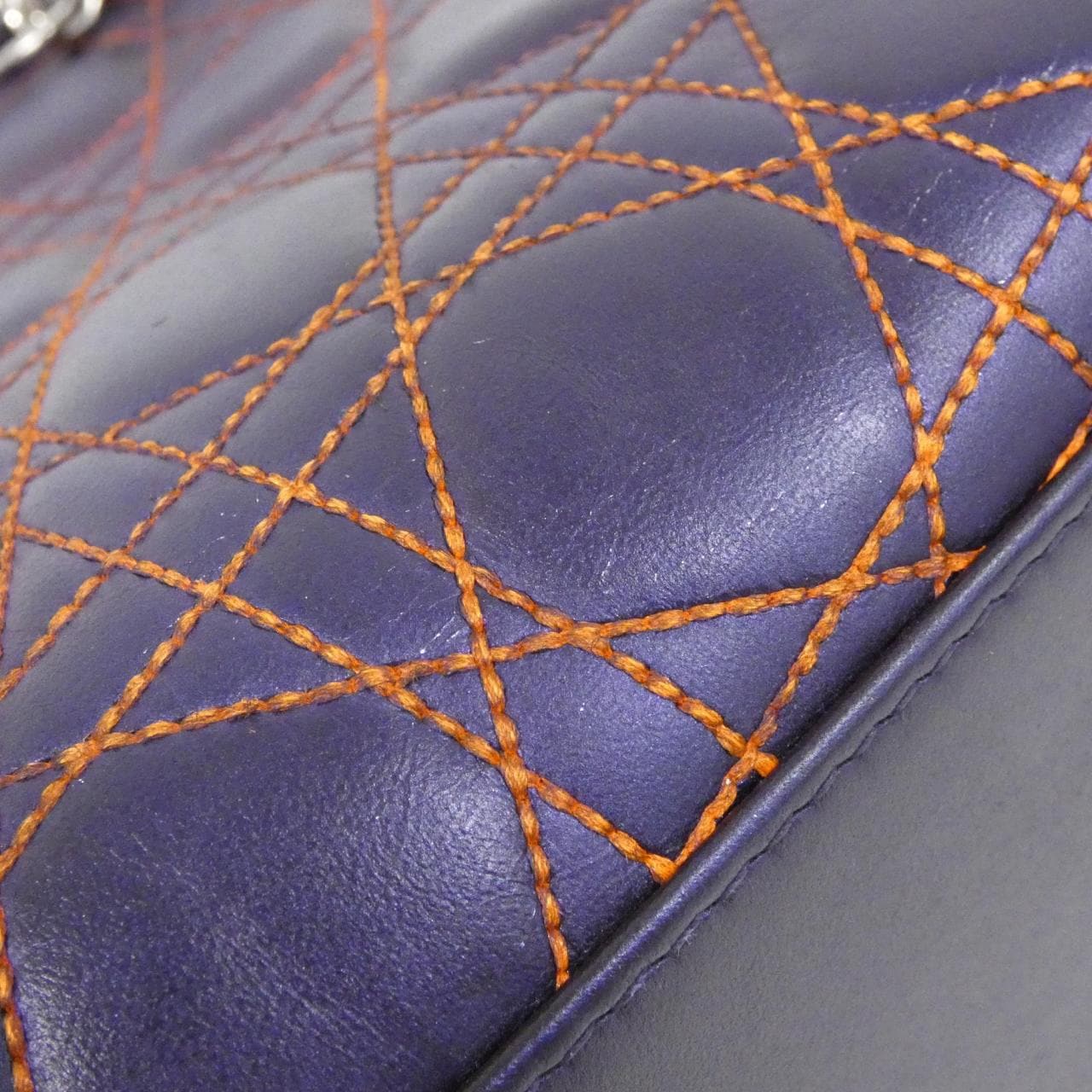 クリスチャンディオール レディ ディオール ミディアム M0550PAMD バッグ