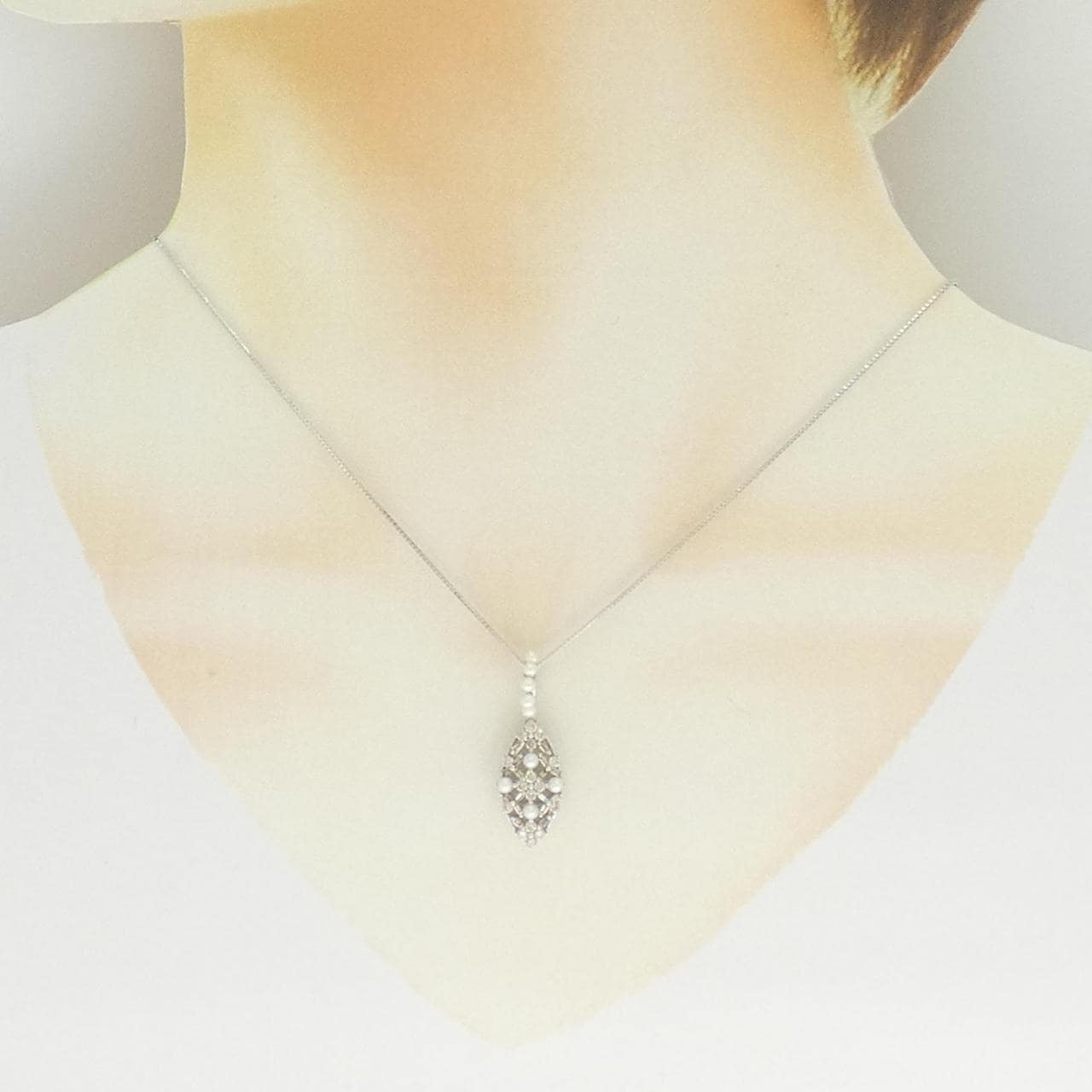 K18WG 淡水パール ネックレス