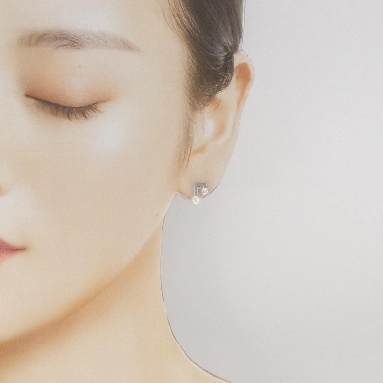 タサキ プチ バランス ノート ピアス 4.5mm