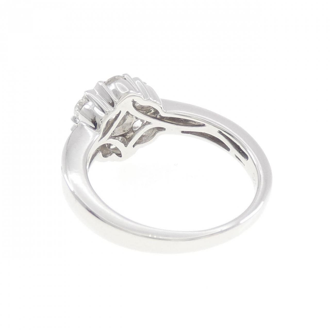 K18WG フラワー ダイヤモンド リング 1.25CT