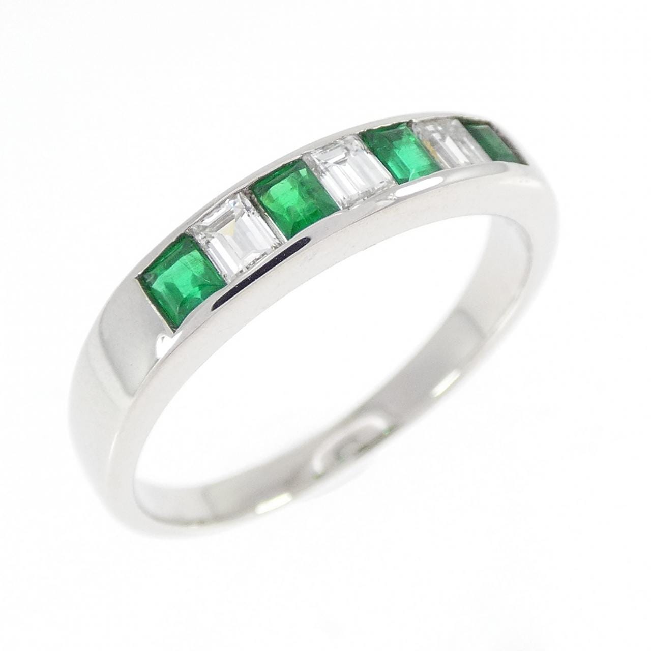 PT900 エメラルド リング 0.35CT