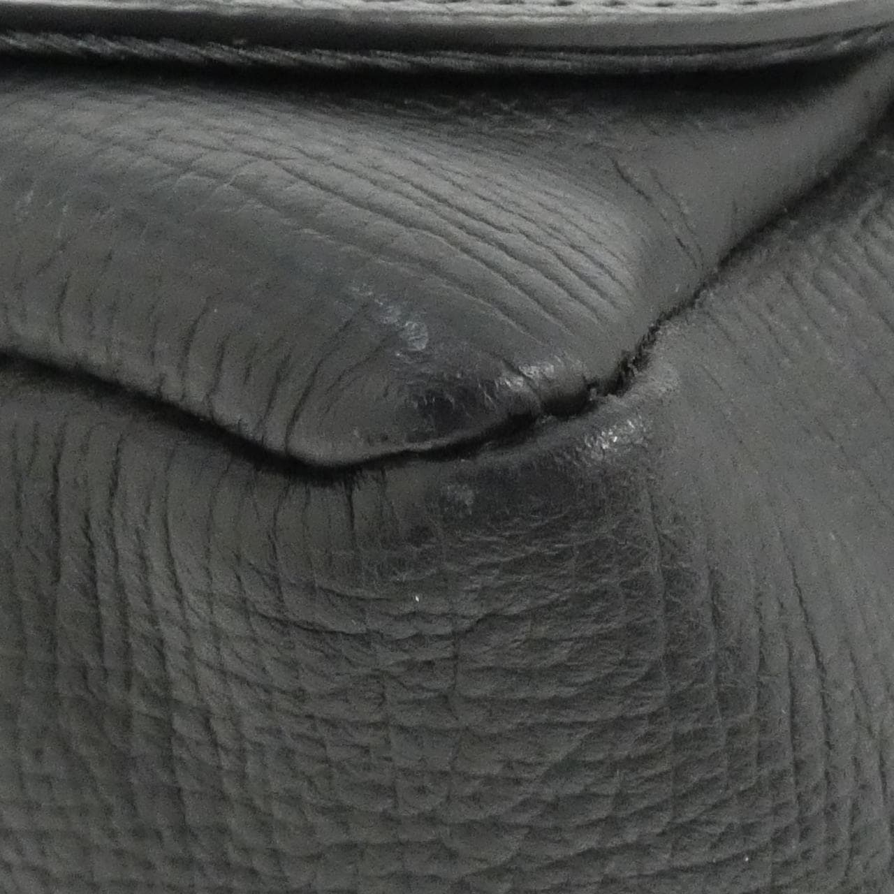 ルイヴィトン モノグラム ドリップ ブサス トーキョー M45971 ショルダーバッグ