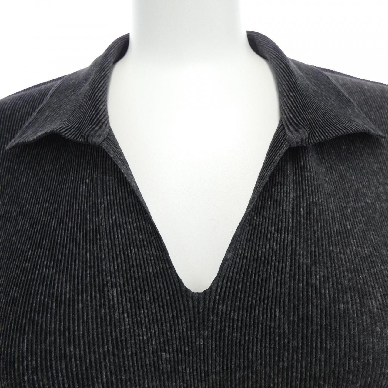 プリーツプリーズ PLEATS PLEASE PP21-FK106 トップス