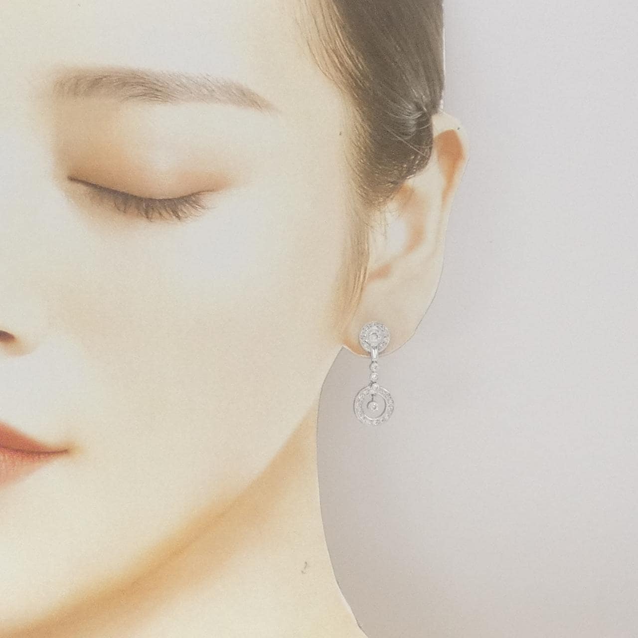 750WG ダイヤモンド ピアス 0.55CT
