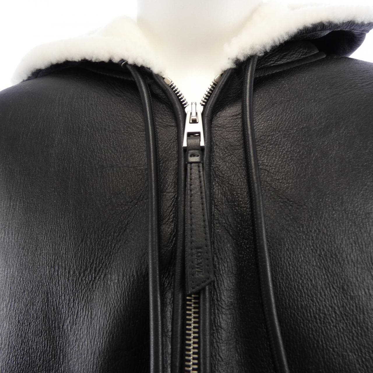 ロエベ LOEWE H526Y34L03 ムートンジャケット