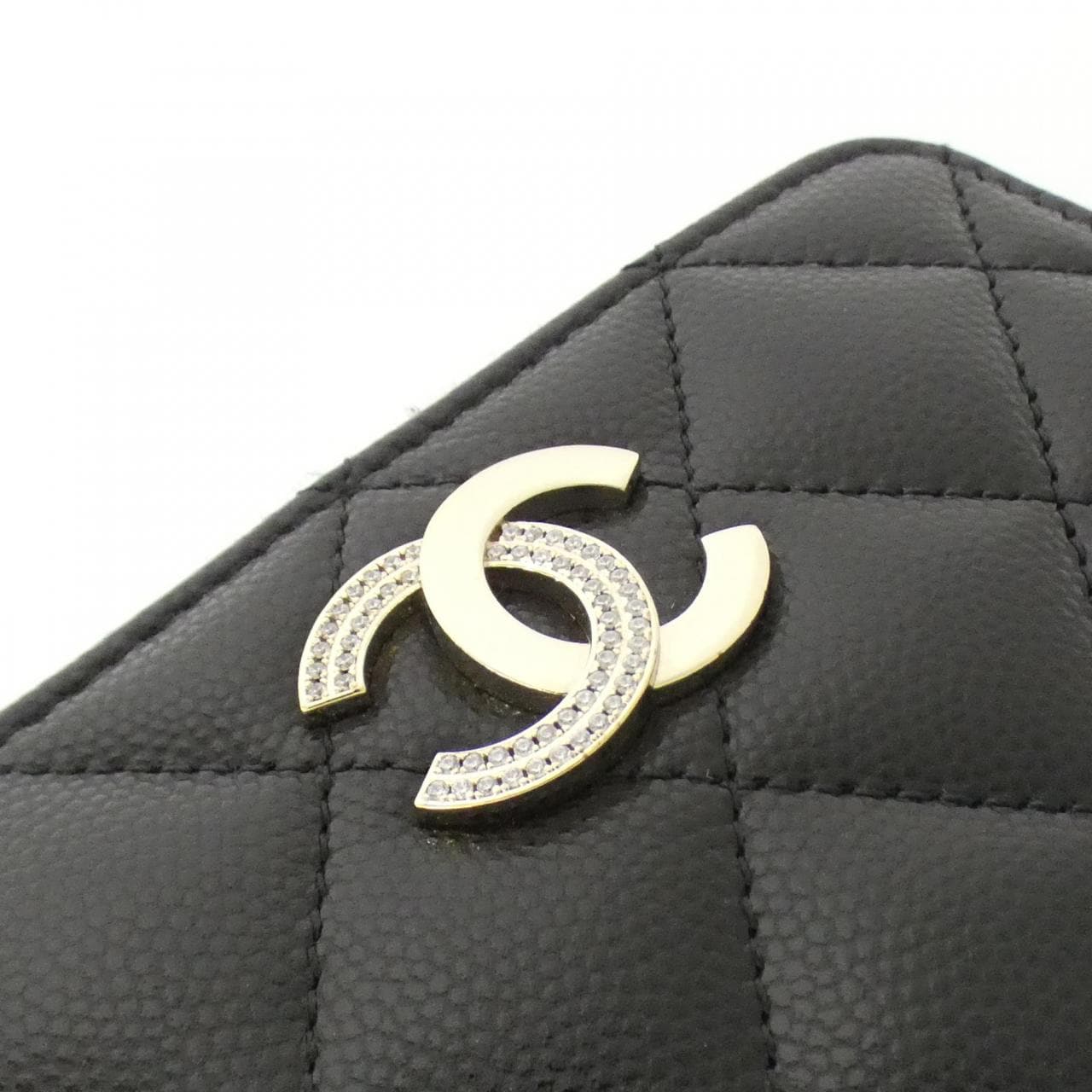 CHANEL AP4177 INCASE