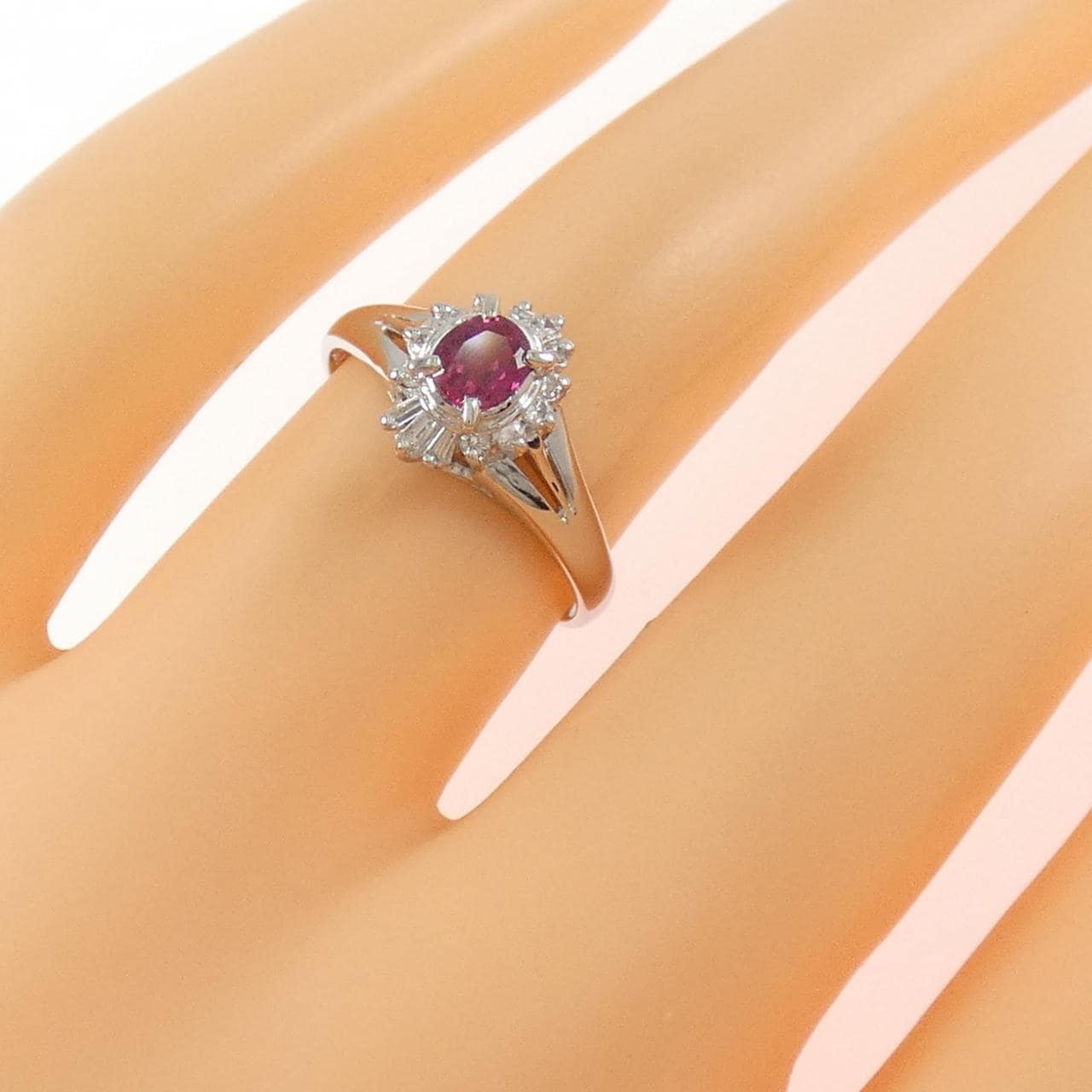 PT900 ルビー リング 0.31CT