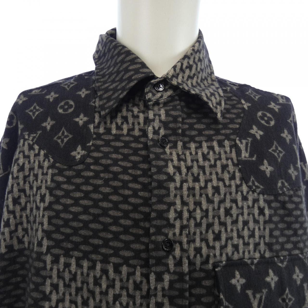 ルイヴィトン LOUIS VUITTON モノグラムウエーブジャイアントダミエ　NIGO HJS02WVJI シャツ