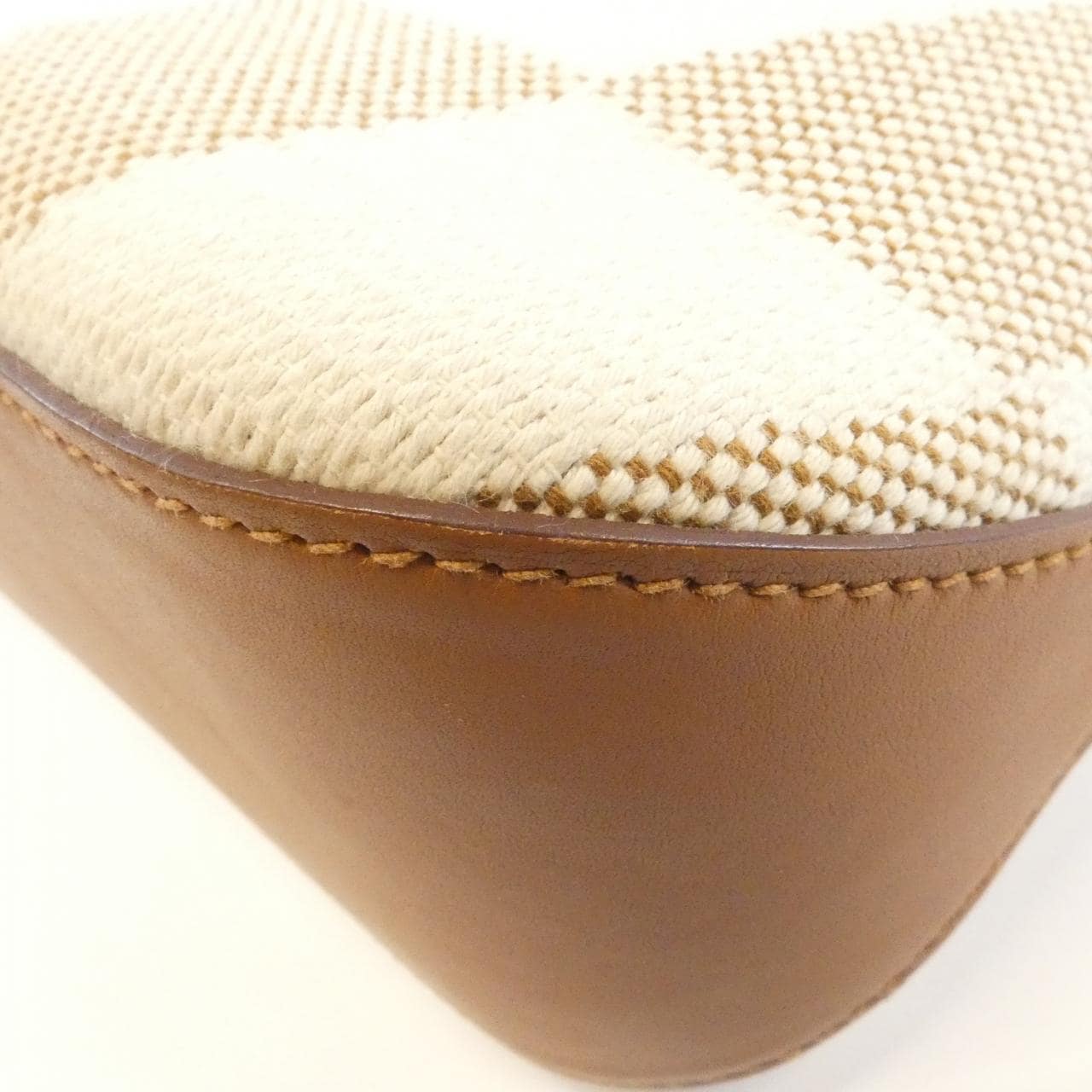 エルメス アッシュ アン ビエ 27cm 082830CA バッグ