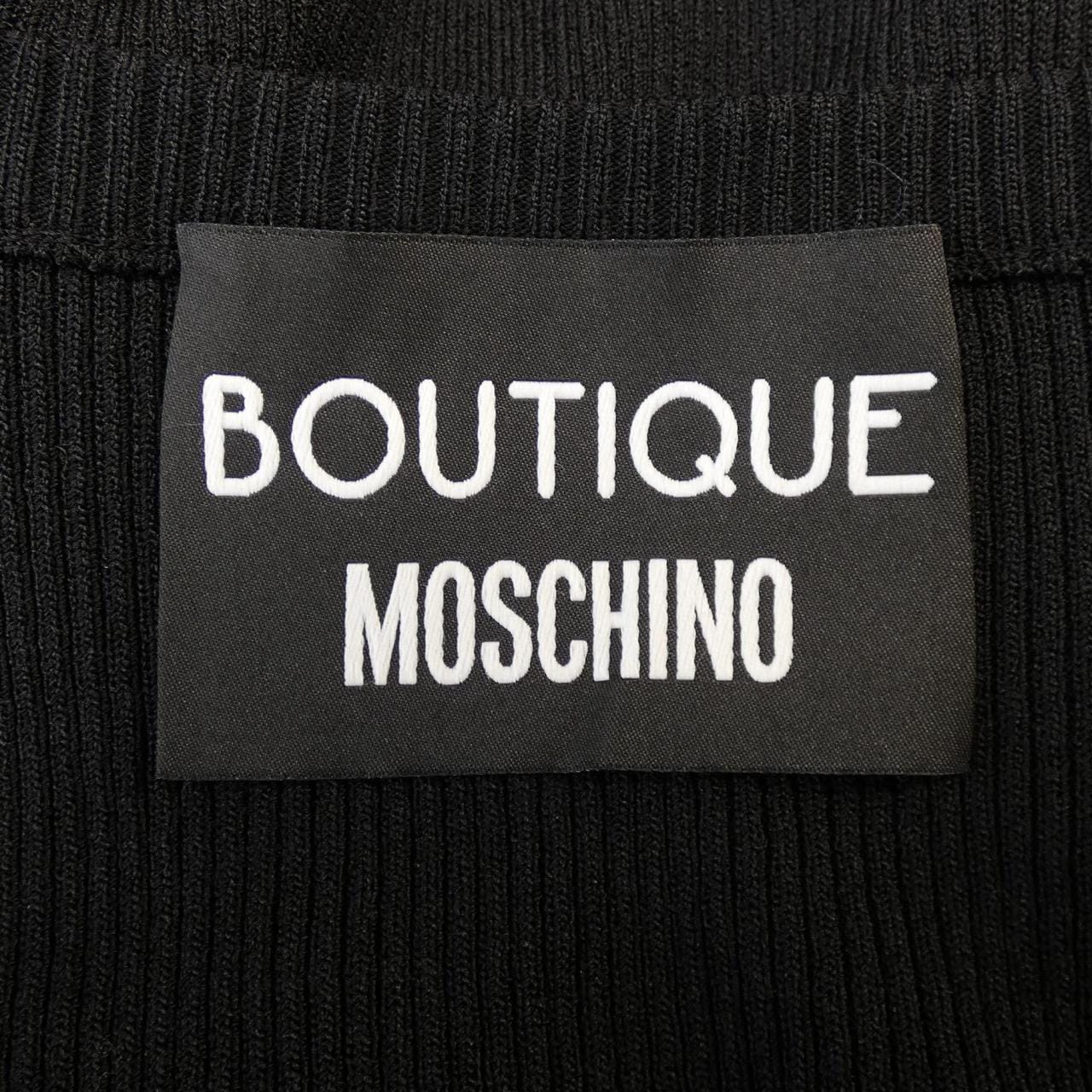 ブティックモスキーノ BOUTIQUE MOSCHINO ニット