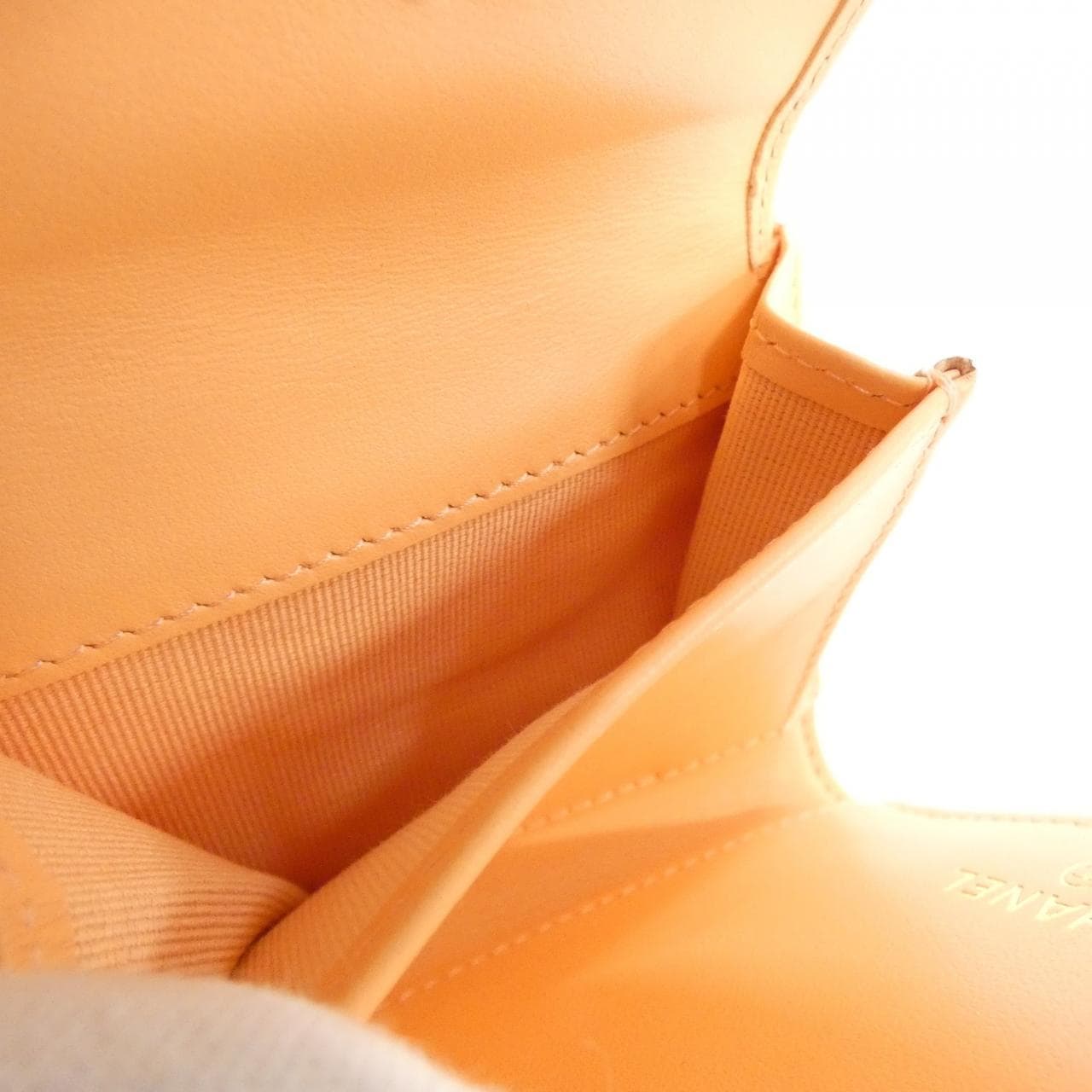 シャネル タイムレスクラシック ライン AP0229 財布