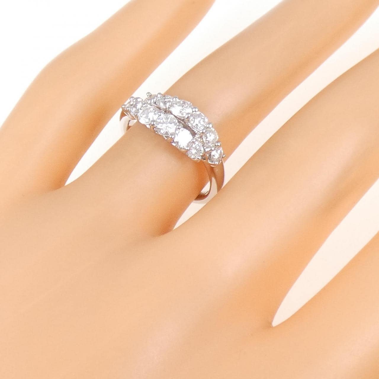 PT900 ダイヤモンド リング 1.00CT