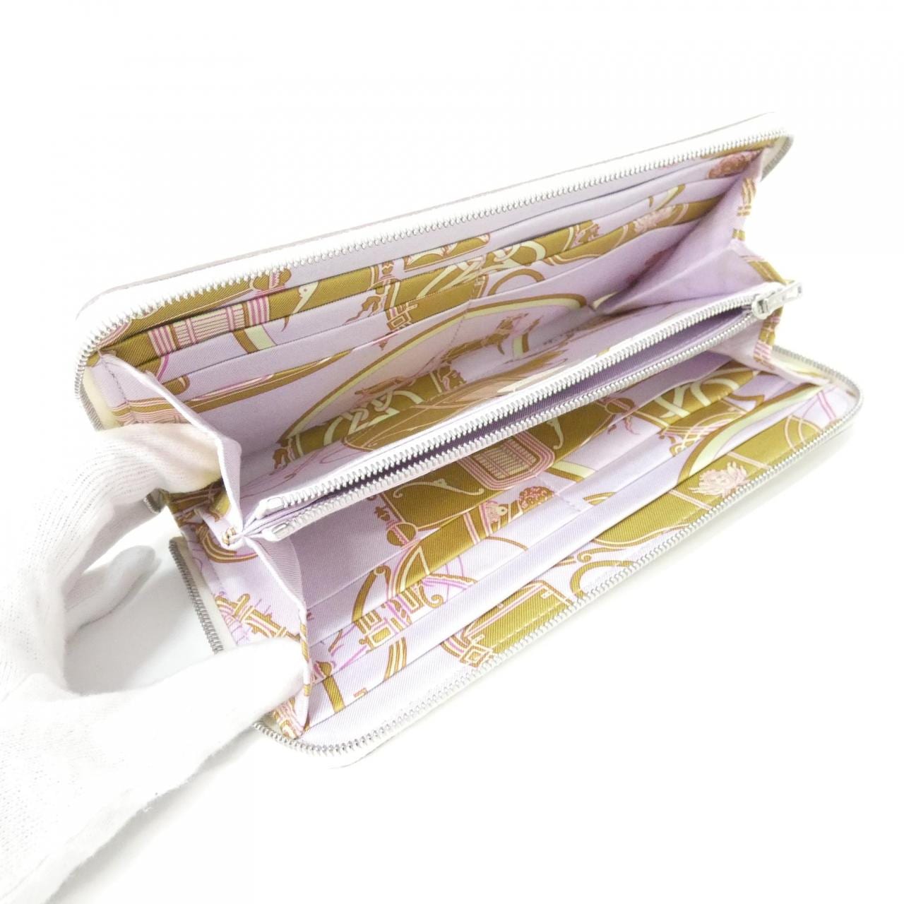 エルメス EX-LIBRIS シルク イン クラシック 070668CK 財布