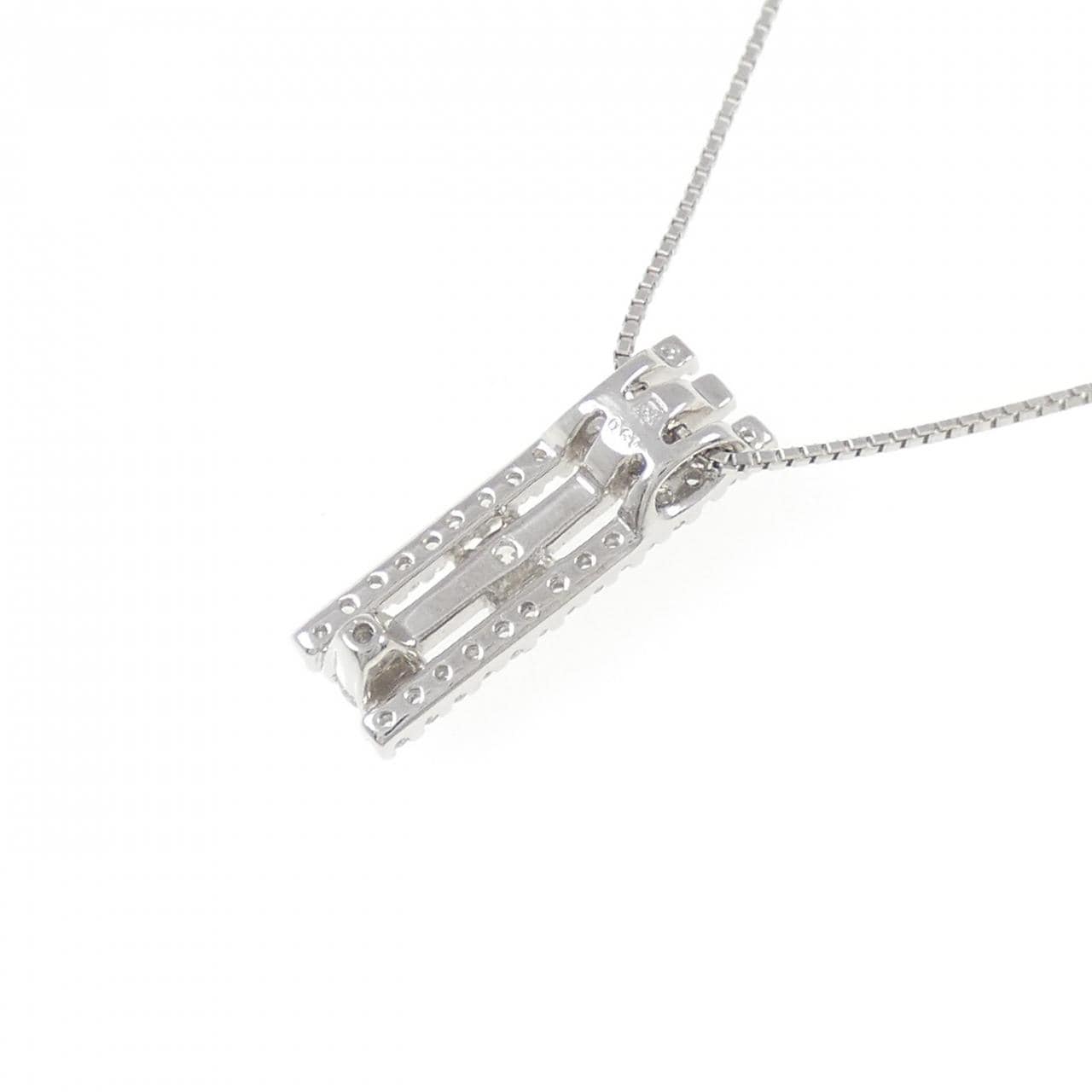 [BRAND NEW] PT Diamond Necklace 0.61CT