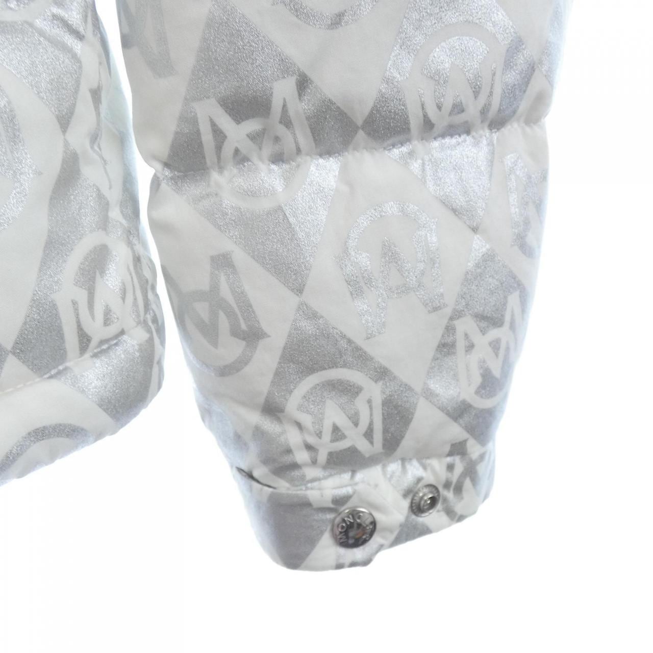 モンクレール MONCLER BOURNE ダウンジャケット