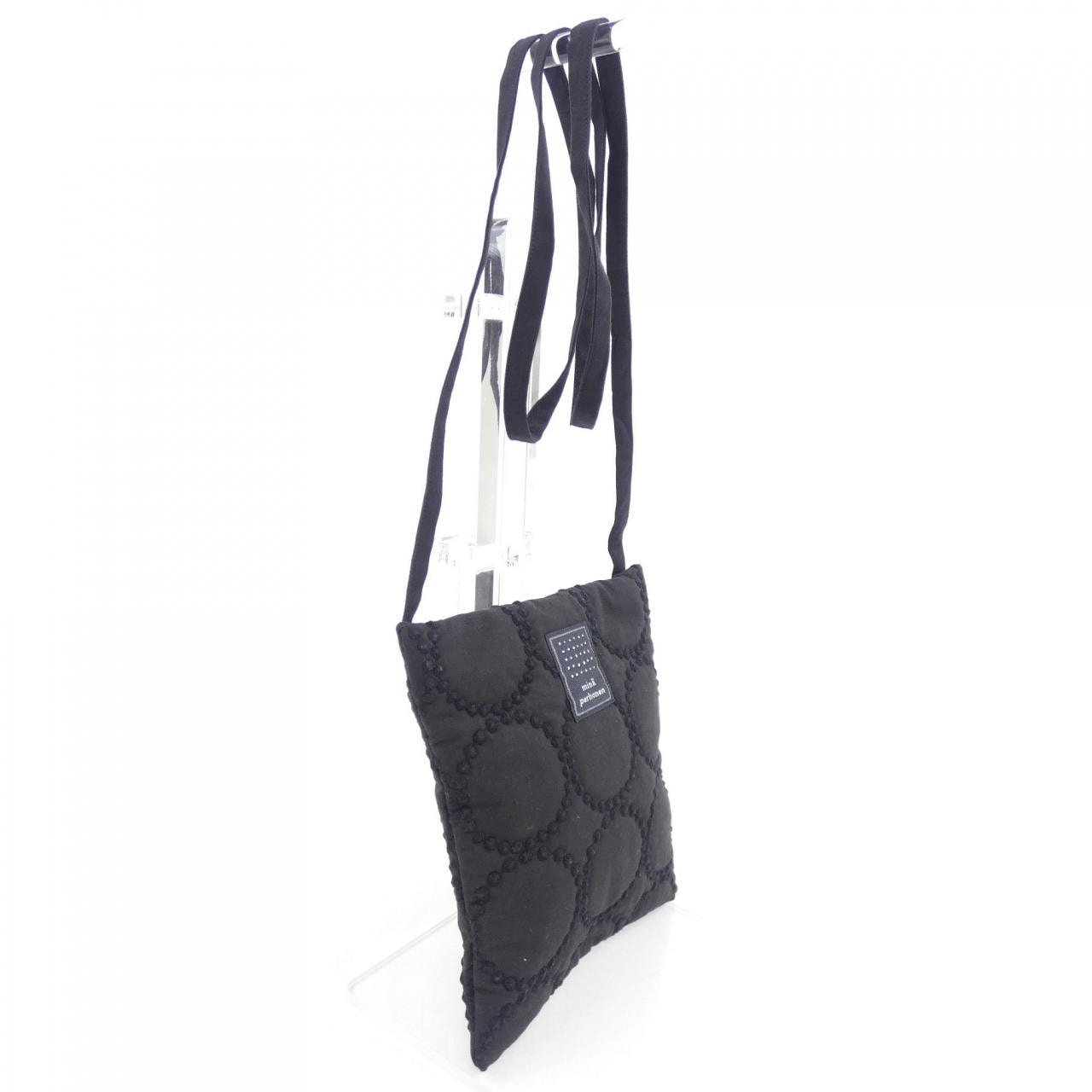 ミナペルホネン mina perhonen BAG