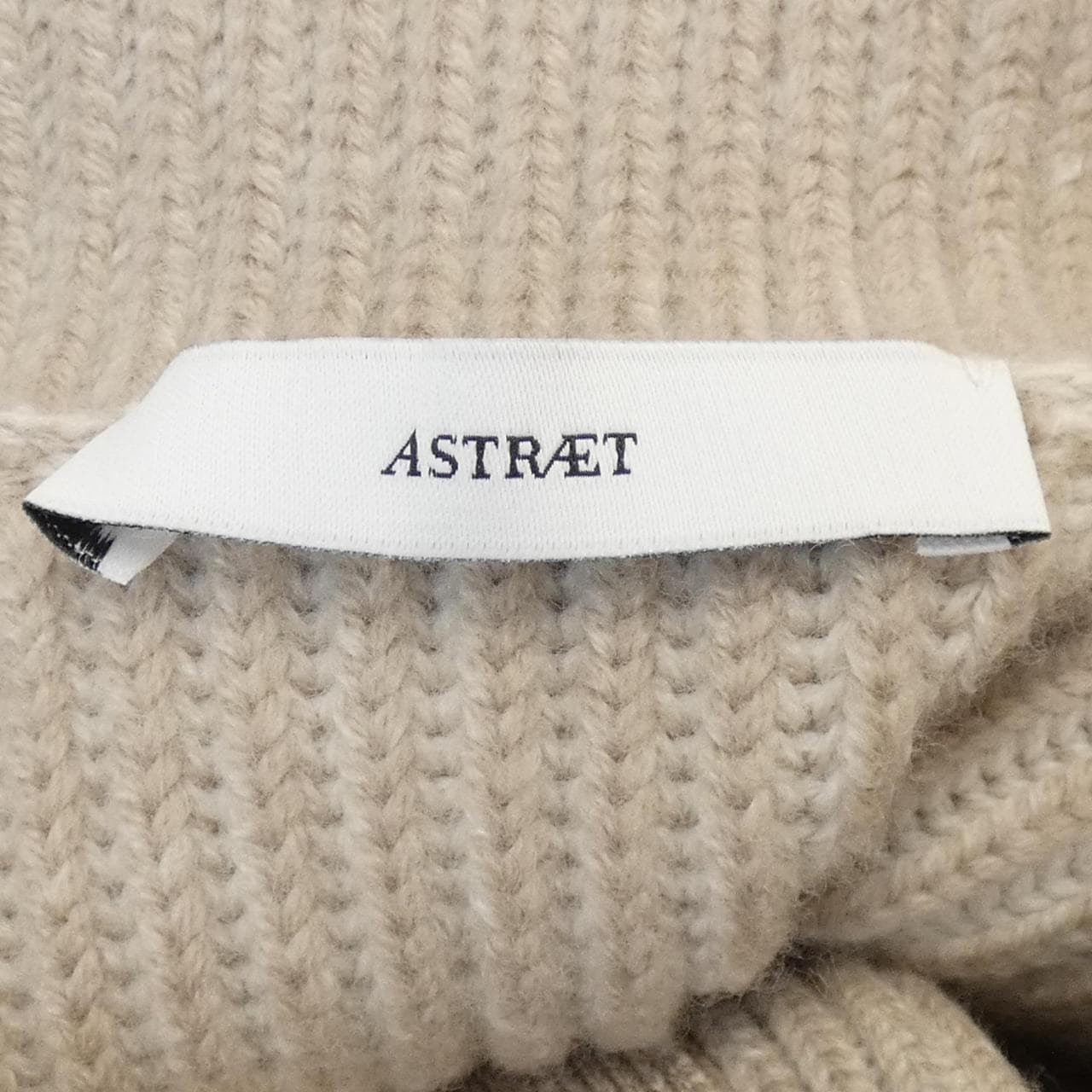 アストラット ASTRAET ニット
