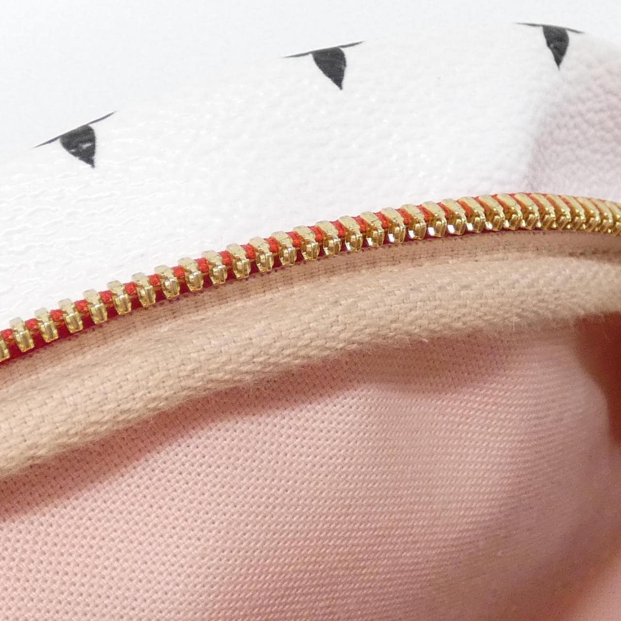 ルイヴィトン モノグラム ジャイアント バムバッグ M44575 ショルダーバッグ