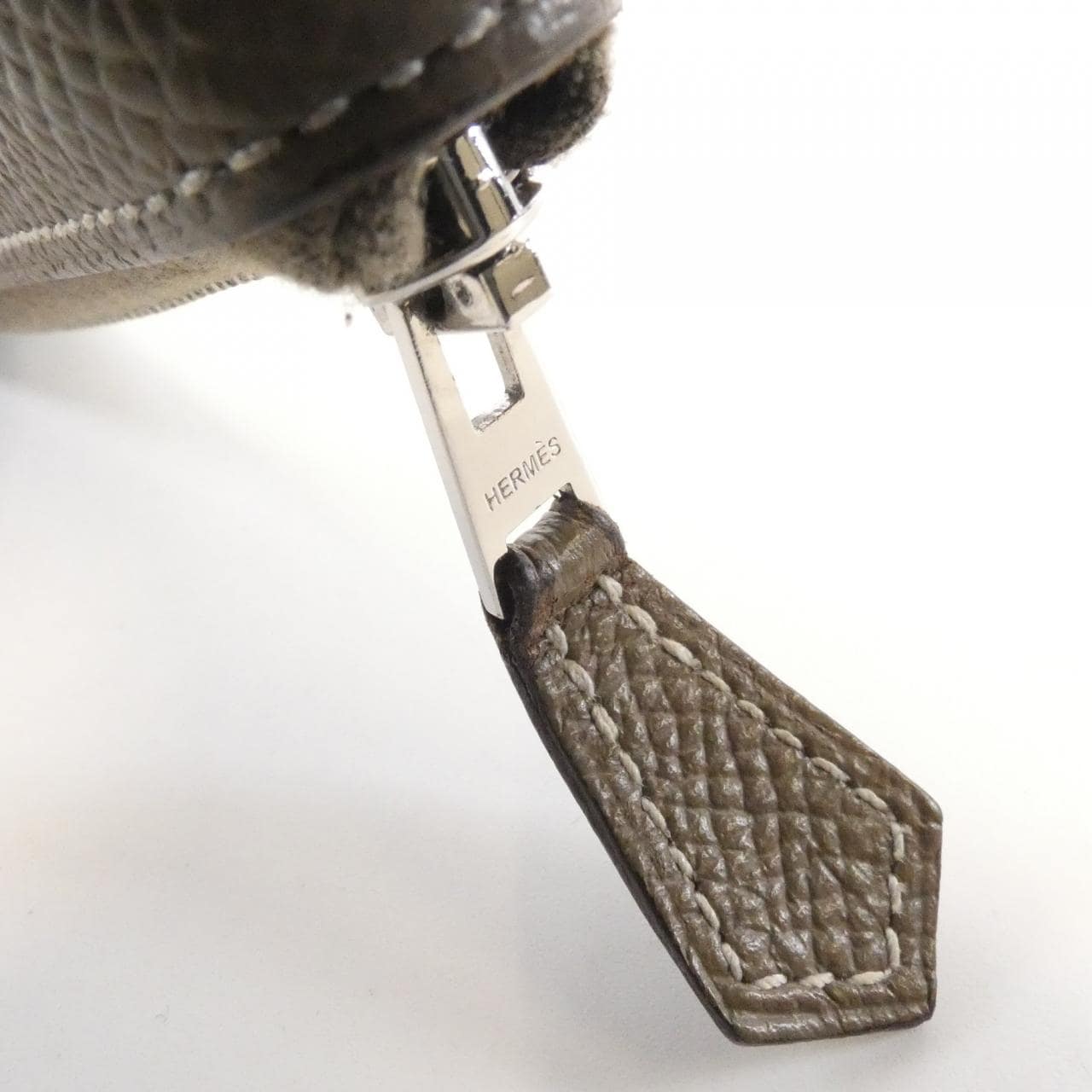 エルメス アザップ ヴェルティカル 047675CK 財布