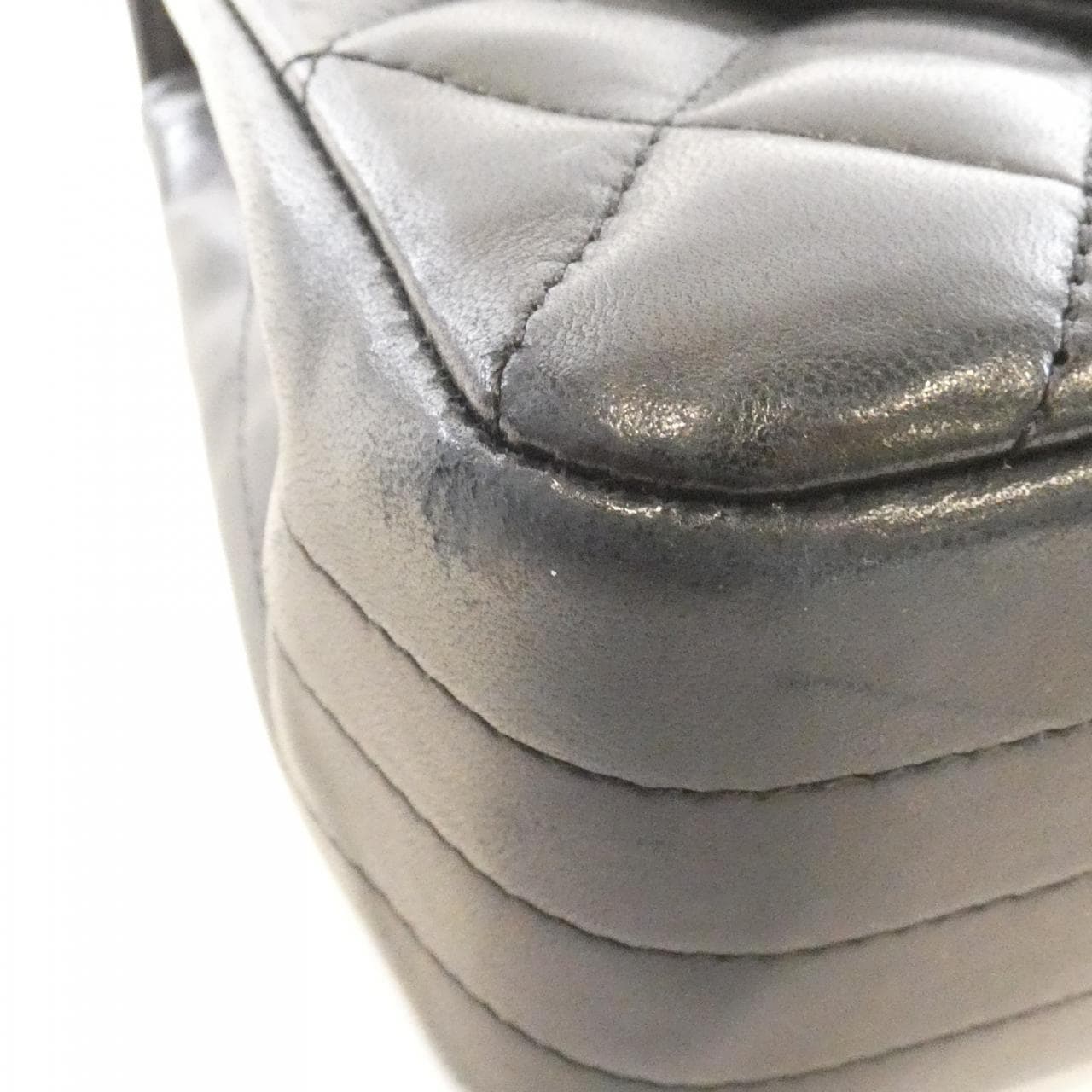 シャネル ショルダーバッグ